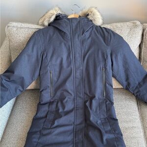 Columbia Women's Dark Blue Hooded down omniheat Jacket coat